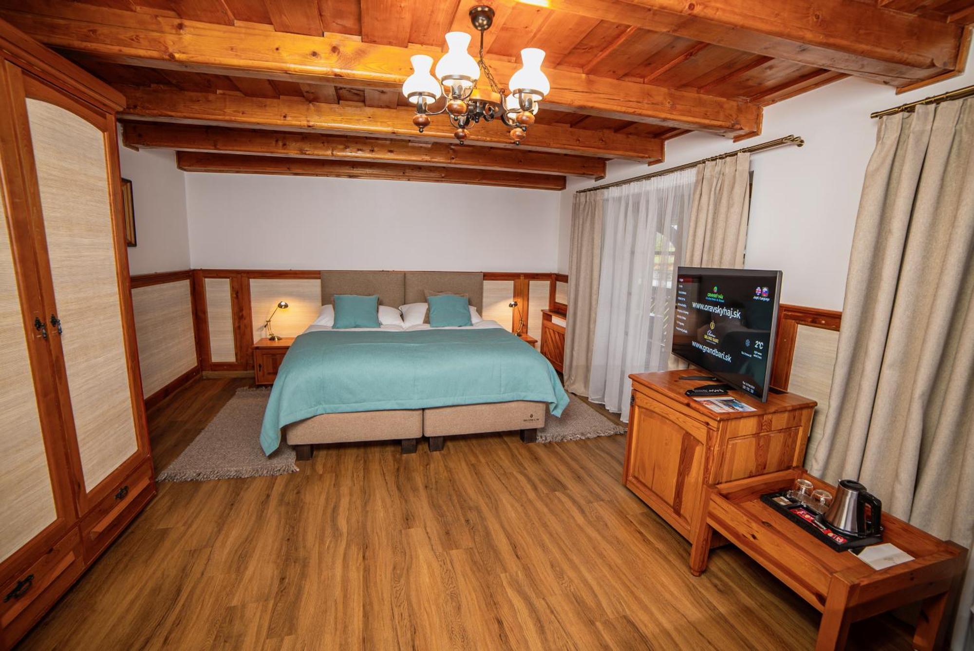 Oravsky Haj Garden Hotel & Resort Trstena Luaran gambar