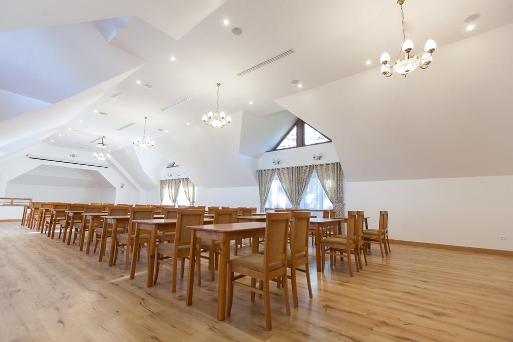 Oravsky Haj Garden Hotel & Resort Trstena Luaran gambar
